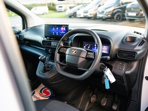 1.5 Turbo D 2300 Prime XL Panel Van 6dr Diesel Manual LWB Euro 6 (s/s) (100 ps)