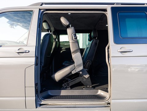 2.0 TDI T32 Highline Kombi Double Cab 5dr Diesel DSG FWD SWB Euro 6 (s/s) (150 ps)