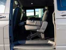 Volkswagen Transporter T6.1 T32 2.0 TDI 150 BHP Highline SWB 5 Seat Kombi Euro 6 Diesel DSG 7-Speed Automatic Van