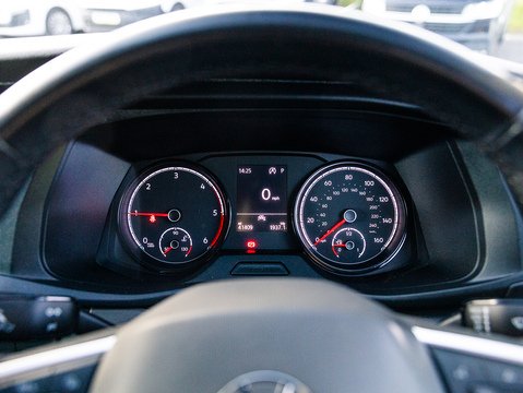 2.0 TDI T32 Highline Kombi Double Cab 5dr Diesel DSG FWD SWB Euro 6 (s/s) (150 ps)