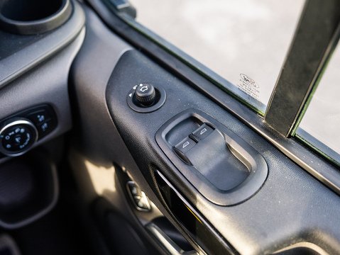 2.0 340 EcoBlue Limited Panel Van 5dr Diesel Auto L1 H1 Euro 6 (s/s) (170 ps)