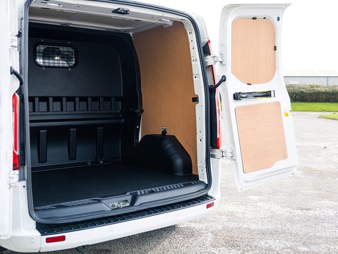 2.0 300 EcoBlue Limited Crew Van Double Cab 5dr Diesel Manual L1 H1 Euro 6 (s/s) (130 ps)