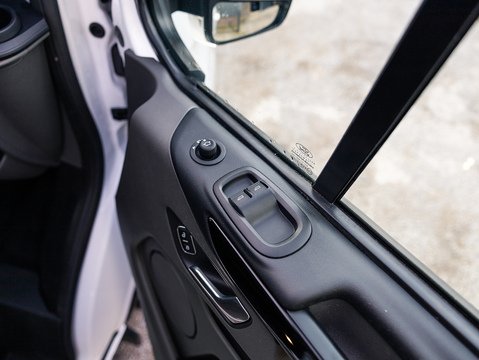 2.0 300 EcoBlue Limited Crew Van Double Cab 5dr Diesel Manual L1 H1 Euro 6 (s/s) (130 ps)