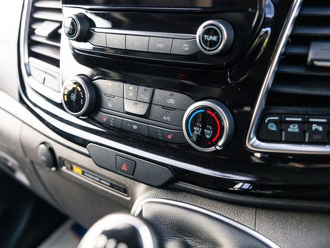 2.0 280 EcoBlue Limited Panel Van 5dr Diesel Manual L1 H1 Euro 6 (s/s) (130 ps)