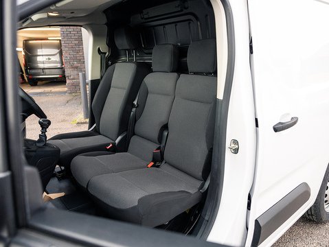 1.5 BlueHDi 1000 Professional Premium + Standard Panel Van 5dr Diesel Manual SWB Euro 6 (s/s) (100 bhp)