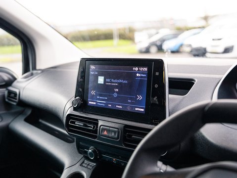 1.5 BlueHDi 1000 Professional Premium + Standard Panel Van 5dr Diesel Manual SWB Euro 6 (s/s) (100 bhp)