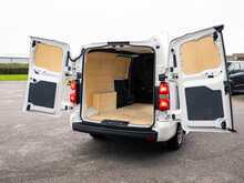 Peugeot Expert 1000 1.5 BlueHDi Asphalt Premium Plus Long Wheel Base 100 BHP Euro 6 Diesel 6 Speed Manual Van