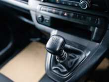 Toyota Proace 1.5D 120 BHP Icon Medium Euro 6 Diesel 6 Speed Manual Van