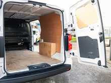 Vauxhall Vivaro 2900 1.5d 100PS Pro L2 LWB Euro 6 Diesel 6 Speed Manual Van