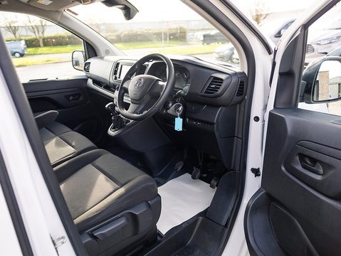1.5 Turbo D 2900 Pro Panel Van 6dr Diesel Manual L2 H1 Euro 6 (s/s) (100 ps)