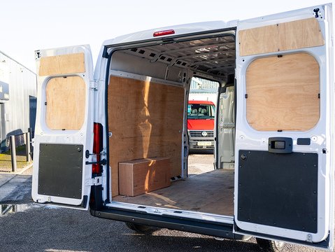 2.2 BlueHDi 335 Professional Premium + Panel Van 5dr Diesel Manual L3 H2 Euro 6 (s/s) (140 ps)