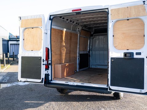 2.2 BlueHDi 335 Professional Premium + Panel Van 5dr Diesel Manual L3 H2 Euro 6 (s/s) (140 ps)