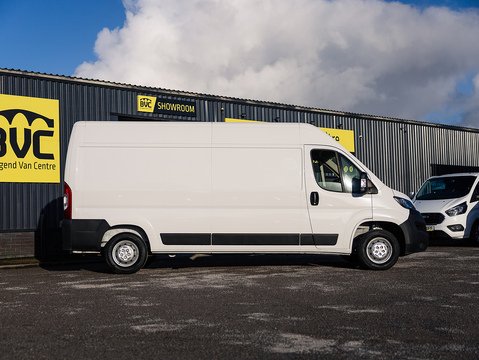 2.2 BlueHDi 335 Professional Premium + Panel Van 5dr Diesel Manual L3 H2 Euro 6 (s/s) (140 ps)