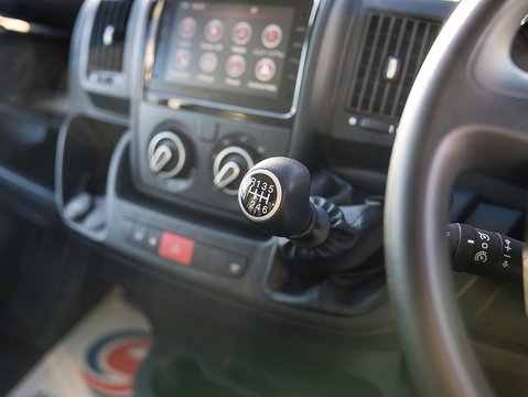 2.2 BlueHDi 335 Professional Premium + Panel Van 5dr Diesel Manual L3 H2 Euro 6 (s/s) (140 ps)