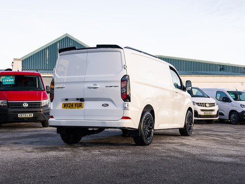 2.0 320 EcoBlue Limited Panel Van 5dr Diesel Auto L1 H1 Euro 6 (s/s) (136 ps)