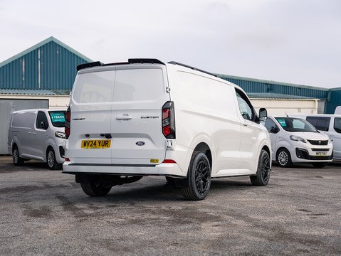 2.0 320 EcoBlue Limited Panel Van 5dr Diesel Auto L1 H1 Euro 6 (s/s) (136 ps)