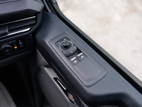 2.0 300 EcoBlue Limited Panel Van 5dr Diesel Manual L1 H1 Euro 6 (s/s) (136 ps)