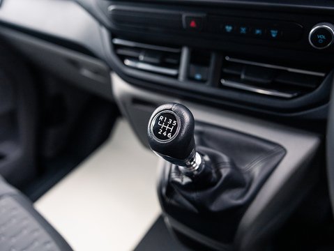 2.0 300 EcoBlue Limited Panel Van 5dr Diesel Manual L1 H1 Euro 6 (s/s) (136 ps)