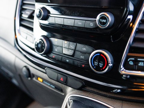 2.0 280 EcoBlue Limited Panel Van 5dr Diesel Manual L1 H1 Euro 6 (s/s) (130 ps)