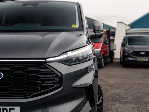 2.0 280 EcoBlue Limited Panel Van 5dr Diesel Manual L1 H1 Euro 6 (s/s) (136 ps)