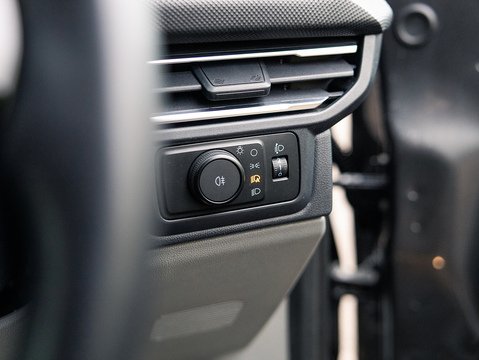 2.0 280 EcoBlue Limited Panel Van 5dr Diesel Manual L1 H1 Euro 6 (s/s) (136 ps)