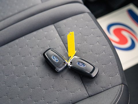 2.0 280 EcoBlue Limited Panel Van 5dr Diesel Manual L1 H1 Euro 6 (s/s) (136 ps)