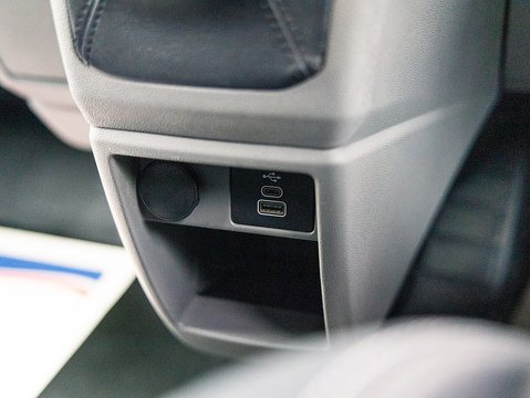 2.0 280 EcoBlue Limited Panel Van 5dr Diesel Manual L1 H1 Euro 6 (s/s) (136 ps)