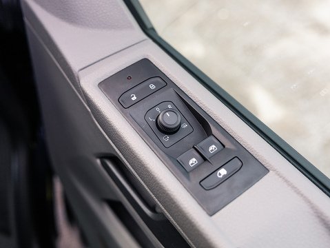 2.0 TDI T30 Highline Panel Van 5dr Diesel Manual FWD SWB Euro 6 (s/s) (150 ps)