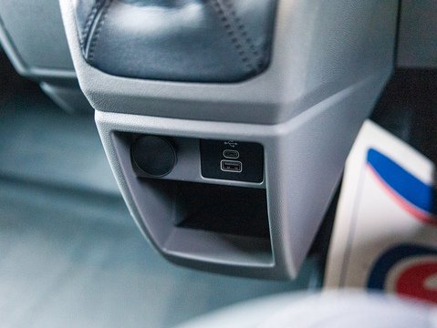 2.0 300 EcoBlue Limited Panel Van 5dr Diesel Manual L1 H1 Euro 6 (s/s) (136 ps)