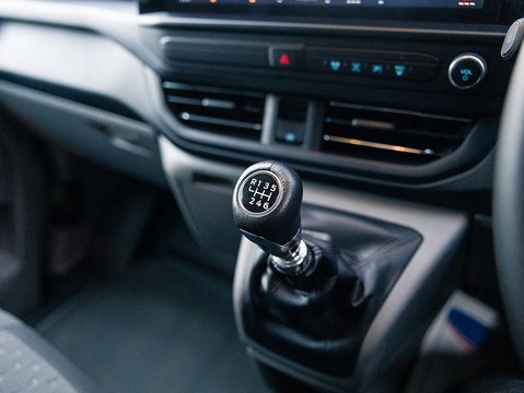 2.0 300 EcoBlue Limited Panel Van 5dr Diesel Manual L1 H1 Euro 6 (s/s) (136 ps)