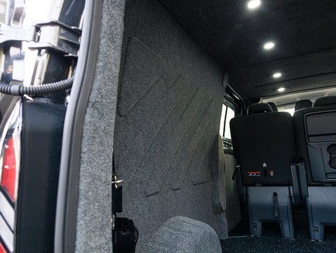 2.0 300 EcoBlue Limited Panel Van 5dr Diesel Manual L2 H1 Euro 6 (s/s) (136 ps)