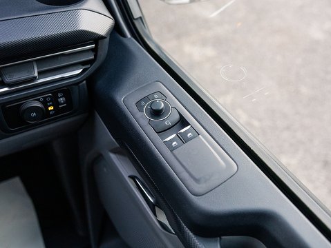 2.0 300 EcoBlue Limited Panel Van 5dr Diesel Manual L2 H1 Euro 6 (s/s) (136 ps)