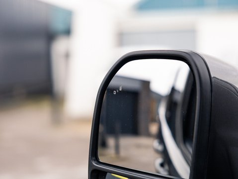 2.0 320 EcoBlue Limited Panel Van 5dr Diesel Auto L2 H1 Euro 6 (s/s) (170 ps)