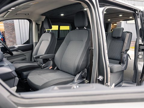 2.0 320 EcoBlue Limited Panel Van 5dr Diesel Auto L2 H1 Euro 6 (s/s) (170 ps)