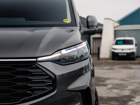 2.0 320 EcoBlue Limited Panel Van 5dr Diesel Auto L2 H1 Euro 6 (s/s) (170 ps)