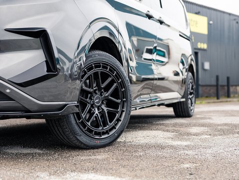 2.0 320 EcoBlue Limited Panel Van 5dr Diesel Auto L2 H1 Euro 6 (s/s) (170 ps)