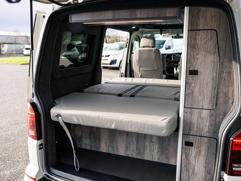 2.0 TDI T28 Highline Panel Van 5dr Diesel DSG FWD SWB Euro 6 (s/s) (150 ps)