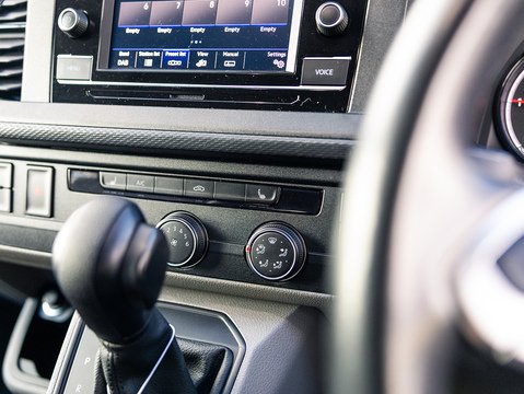 2.0 TDI T28 Highline Panel Van 5dr Diesel DSG FWD SWB Euro 6 (s/s) (150 ps)