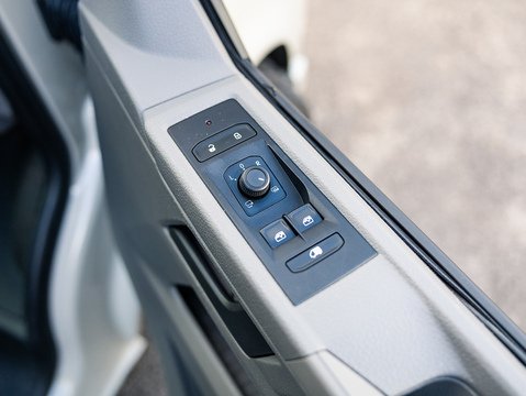 2.0 TDI T28 Highline Panel Van 5dr Diesel DSG FWD SWB Euro 6 (s/s) (150 ps)