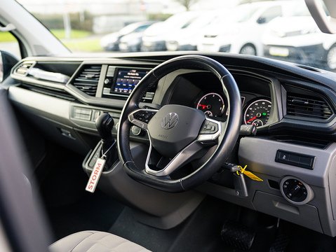 2.0 TDI T28 Highline Panel Van 5dr Diesel DSG FWD SWB Euro 6 (s/s) (150 ps)