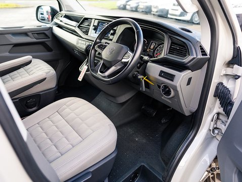 2.0 TDI T28 Highline Panel Van 5dr Diesel DSG FWD SWB Euro 6 (s/s) (150 ps)