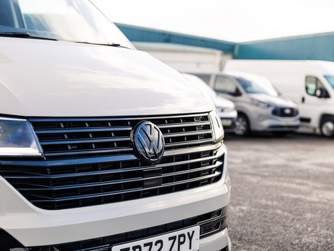 2.0 TDI T28 Highline Panel Van 5dr Diesel DSG FWD SWB Euro 6 (s/s) (150 ps)