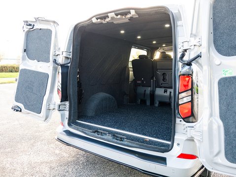 2.0 300 EcoBlue Limited Panel Van 5dr Diesel Auto L2 H1 Euro 6 (s/s) (170 ps)