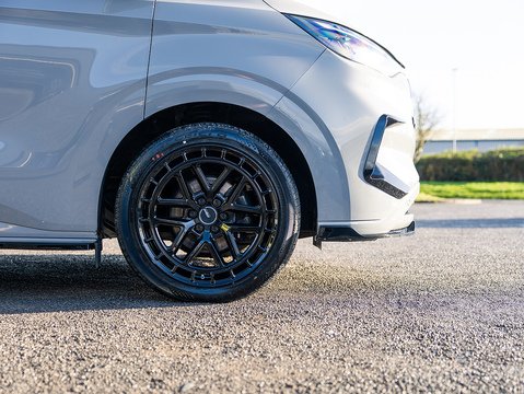 2.0 300 EcoBlue Limited Panel Van 5dr Diesel Auto L2 H1 Euro 6 (s/s) (170 ps)