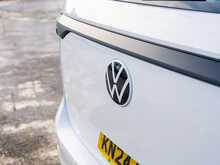 Volkswagen ID. Buzz Cargo Pro Commerce Plus 77kWh 150KW Electric Panel Van