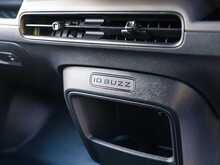 Volkswagen ID. Buzz Cargo Pro Commerce Plus 77kWh 150KW Electric Panel Van