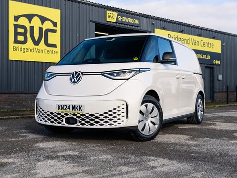 Pro 77kWh Commerce Plus Panel Van 5dr Electric Auto (204 ps)