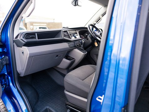 2.0 TDI T32 Highline Kombi Double Cab 5dr Diesel DSG FWD SWB Euro 6 (s/s) (150 ps)