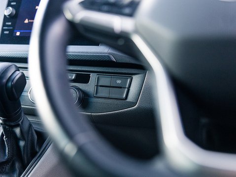 2.0 TDI T32 Highline Kombi Double Cab 5dr Diesel DSG FWD SWB Euro 6 (s/s) (150 ps)