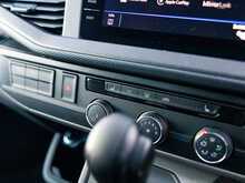 Volkswagen Transporter T6.1 T32 2.0 TDI 150 BHP Highline DSG L1 SWB 5 Seat Kombi Euro 6 Diesel Automatic Van